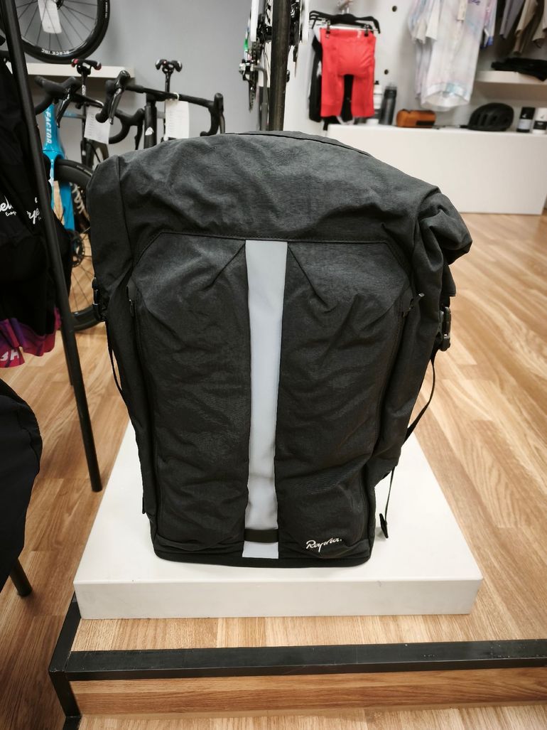 Used Rapha 20L Backpack 2025 bike — image 2 of 9