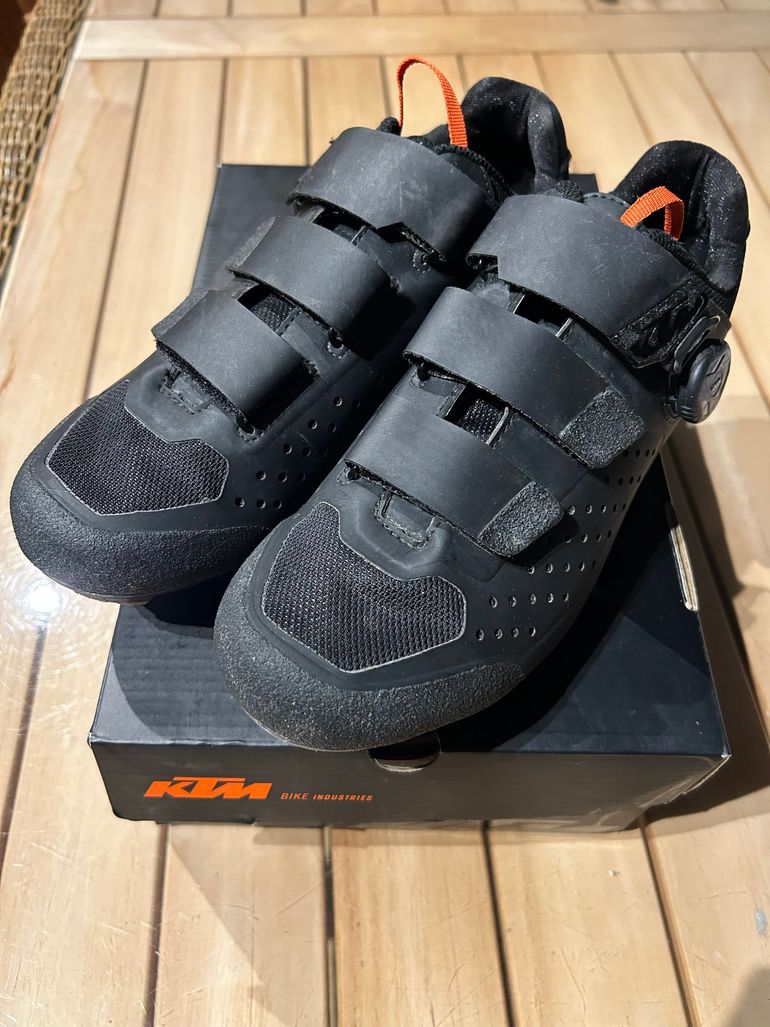 Used Ktm Factory Line bike — image 9 of 12
