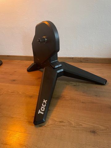 Used Tacx Flux Smart Trainer Cycling Accessories