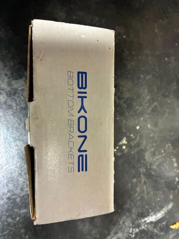 Brugt Bikone Sport Eje Pedalier 2026 Drivetrain & Pedals