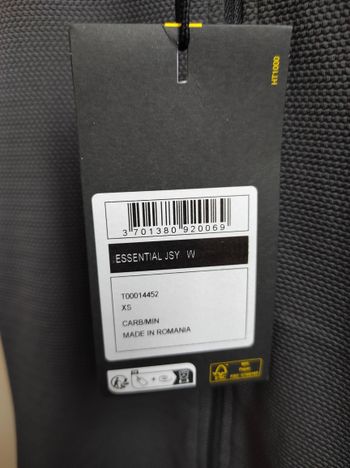 Used Mavic Essential Short Sleeves Women's Cycle Jersey Size XS Carbon/Mint bike — image 10 of 12
