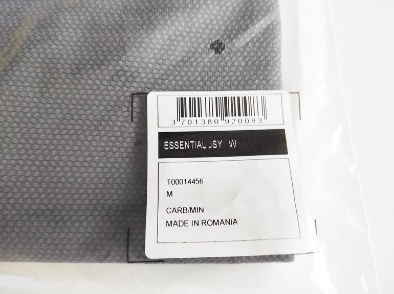 Used Mavic Essential Short Sleeves Women's Cycle Jersey Size M Carbon/Mint bike — image 8 of 9