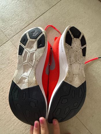Used Nike Vaporfly 4% 2018 bike — image 5 of 5