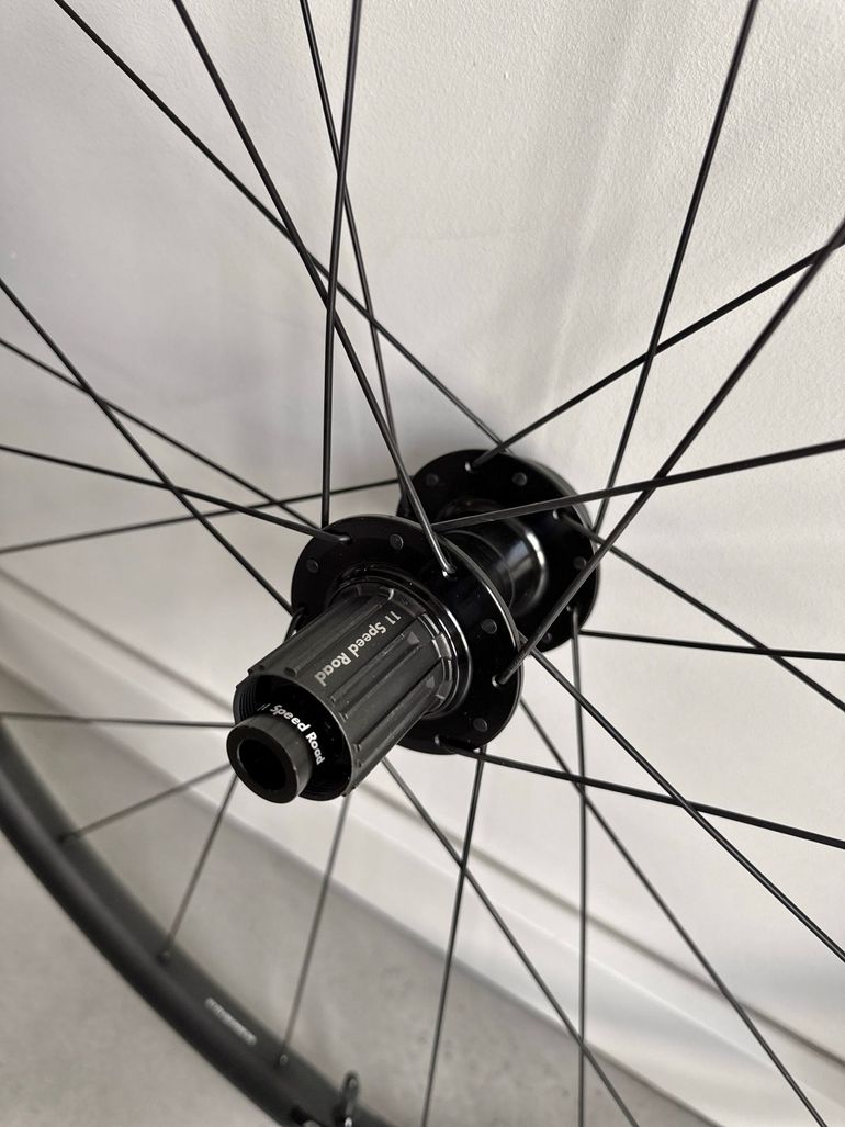 Used Giant PX2 Evo Wheelset bike — image 6 of 12