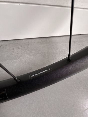 Used Giant PX2 Evo Wheelset bike — image 10 of 12
