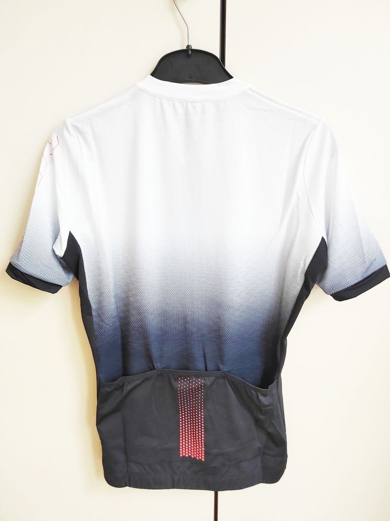Used Mavic Essential Short Sleeves Women's Cycle Jersey Size M Deep Blue/White bike — image 4 of 13