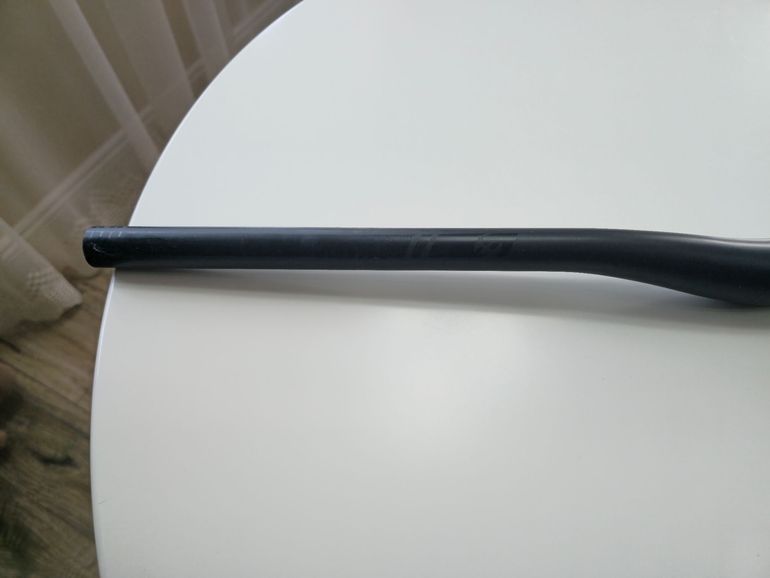 Used Pivot phoenix carbon bar 2026 bike — image 2 of 4