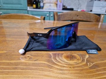 Oakley Sutro Lite 2025 bike usato — immagine 5 di 8