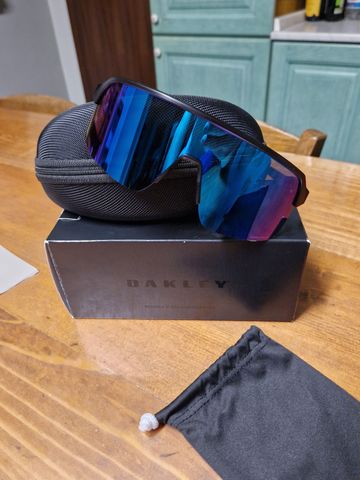 Oakley Sutro Lite 2025 Cycling Accessories usato