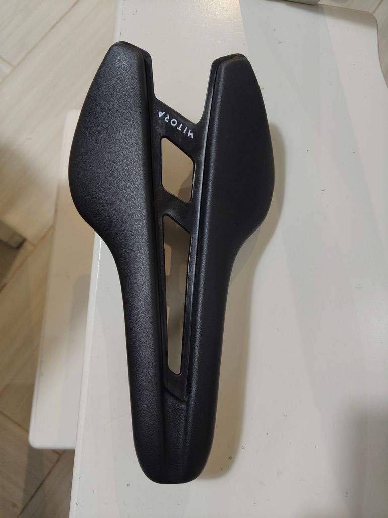 Velomann Mitora 139 Saddle 2025