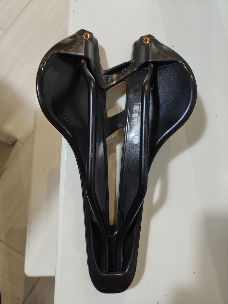 Velomann Mitora 139 Saddle 2025