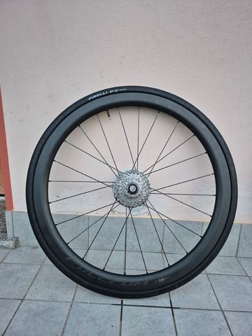 Używany Fulcrum Speed 42 2024 bike — zdjęcie 3 z 6