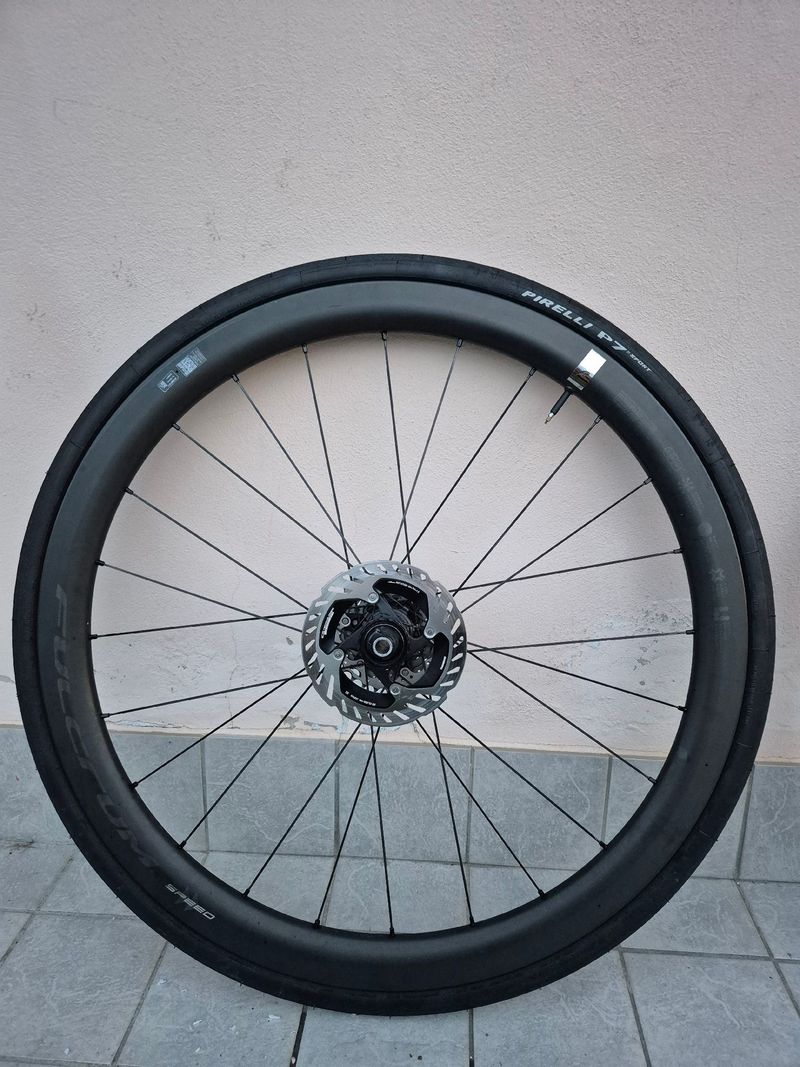 Używany Fulcrum Speed 42 2024 bike — zdjęcie 6 z 6