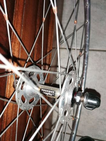 Used peugeot Trophy Wheel Set 700 1975 bike — image 4 of 8