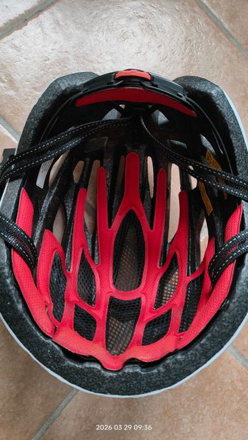 Used shinmax Casco bici Nero Bianco con visiera magnetica e retina interna 2019 bike — image 7 of 9