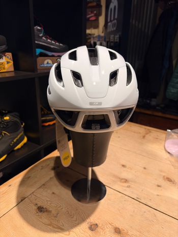 Used JULBO Finisher Helmet 2026 bike — image 3 of 8