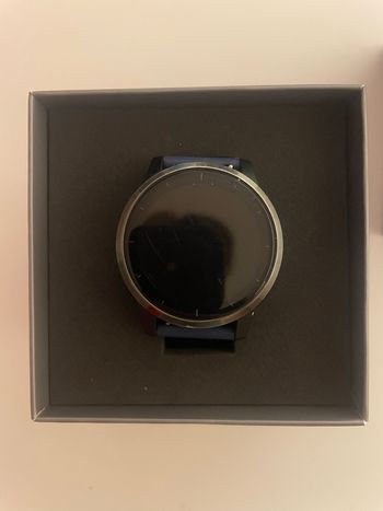 Used Garmin vivoactive 4 GPS Smartwatch bike — image 4 of 6