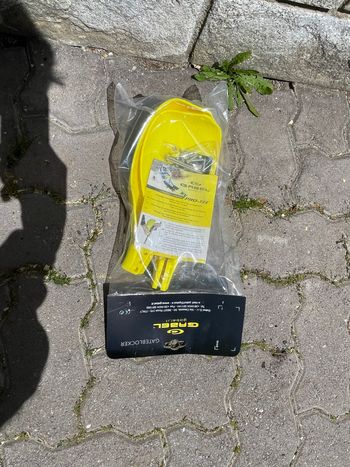 Used Gabel Shin Guards Sr – Yellow 2026 bike — image 4 of 4