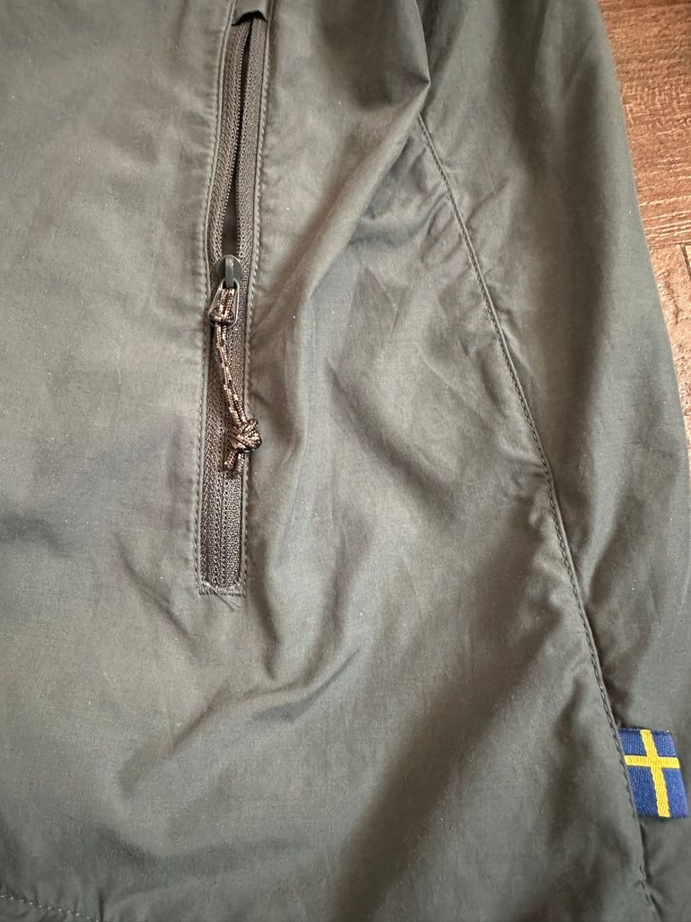 Used Fjällräven High Coast men's windbreaker jacket bike — image 3 of 5