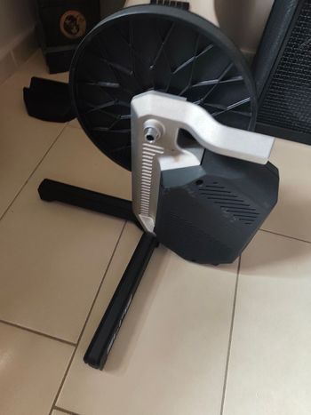 Used Elite Rivo Smart Trainer 2025 bike — image 2 of 3