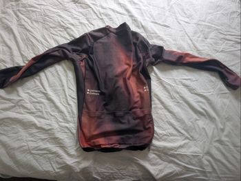 Used Universal Colours Man Long Sleeve Jersey bike — image 2 of 2