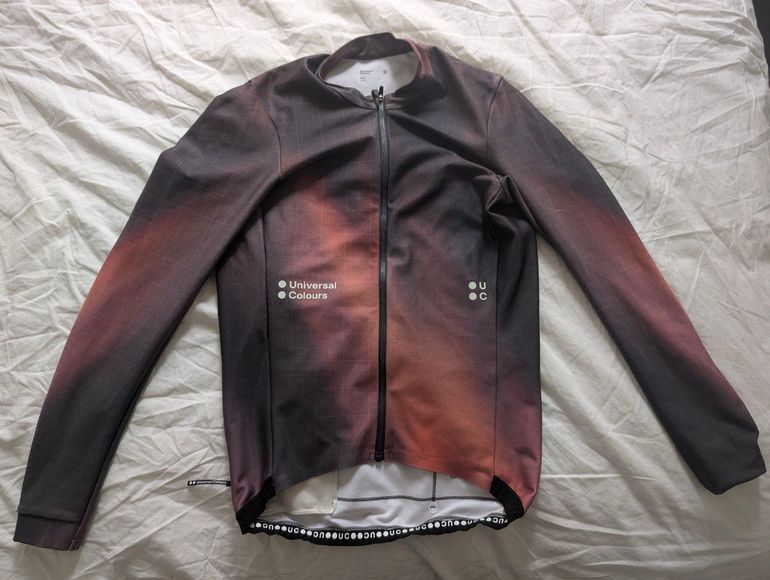 Used Universal Colours Man Long Sleeve Jersey bike — image 1 of 2
