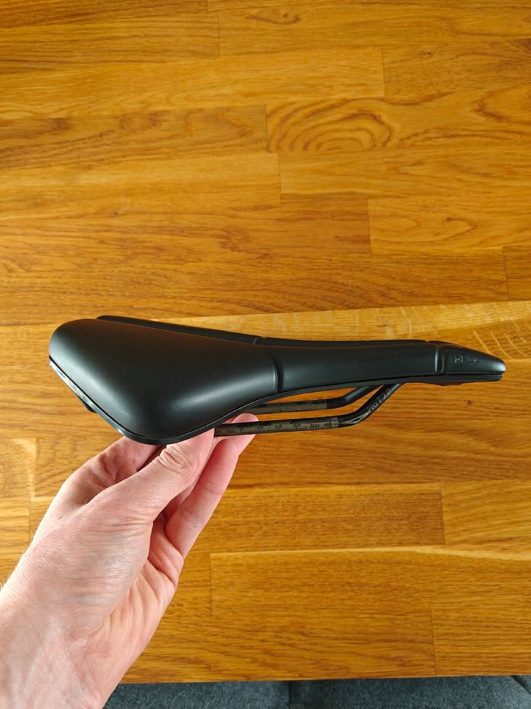 Used proxim W450 Saddle 2024 bike — image 1 of 3