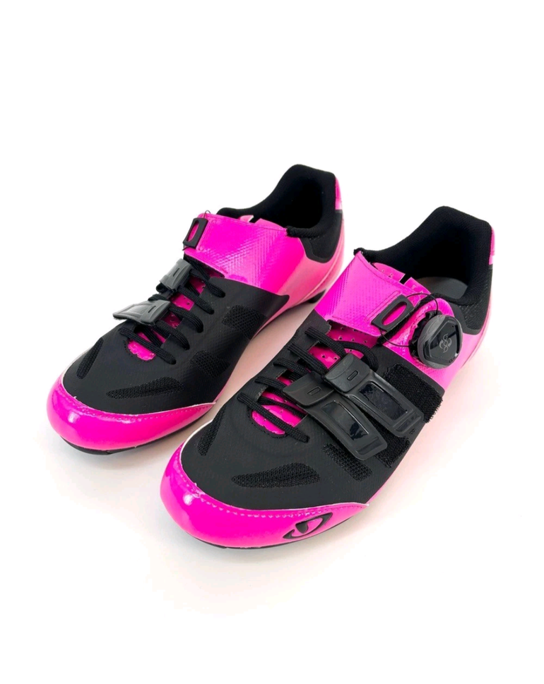 Used Giro Raes Techlace Donna bike — image 1 of 10