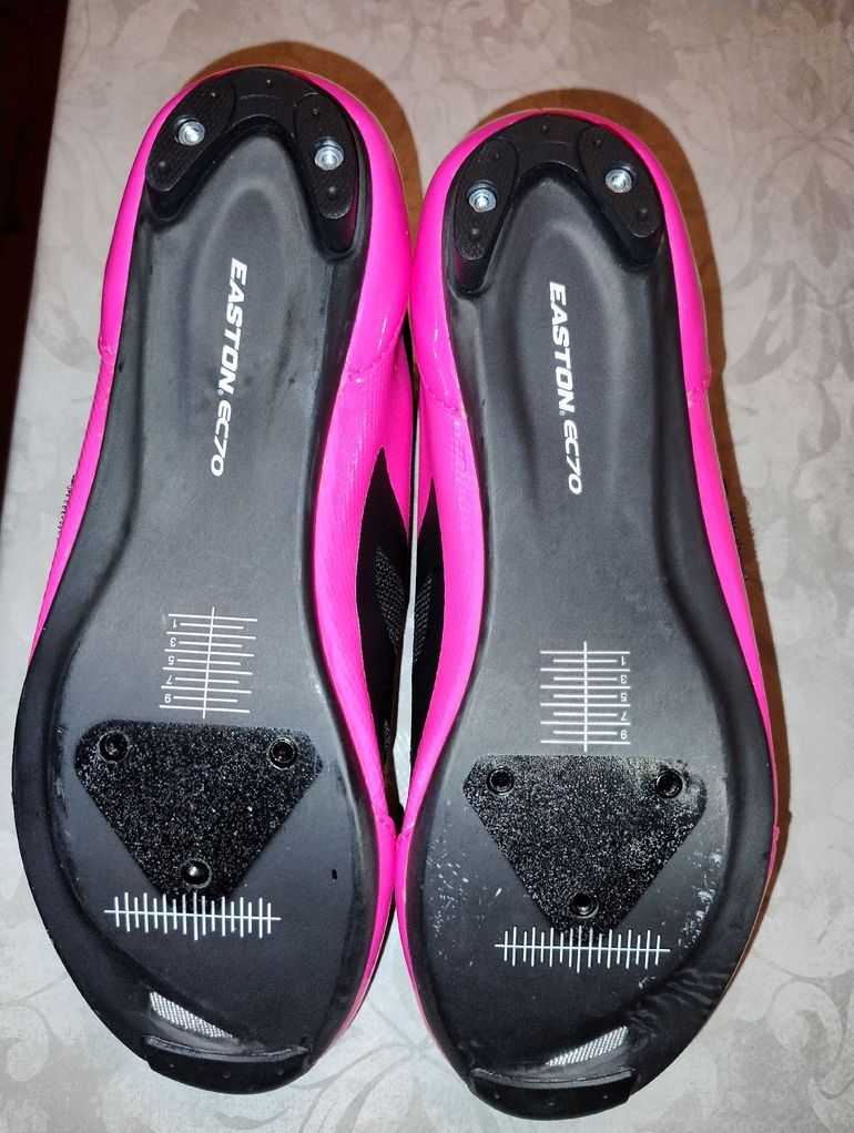 Used Giro Raes Techlace Donna bike — image 9 of 10