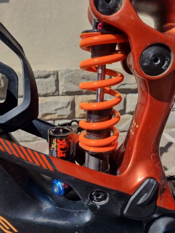 Fox DHX 2 2025 bike d'occasion — image 4 sur 5