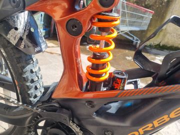 Fox DHX 2 2025 bike d'occasion — image 3 sur 5