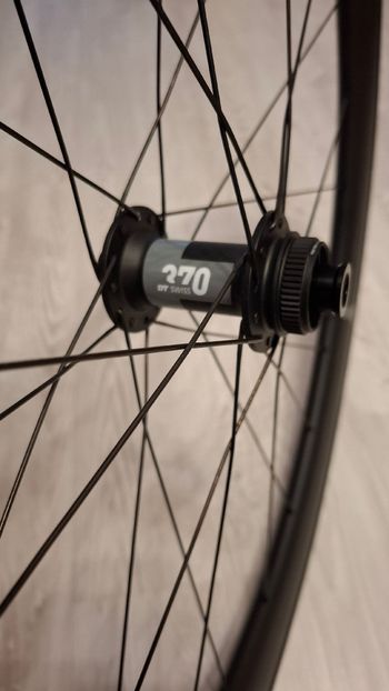 Used Look R50D 2025 bike — image 8 of 9