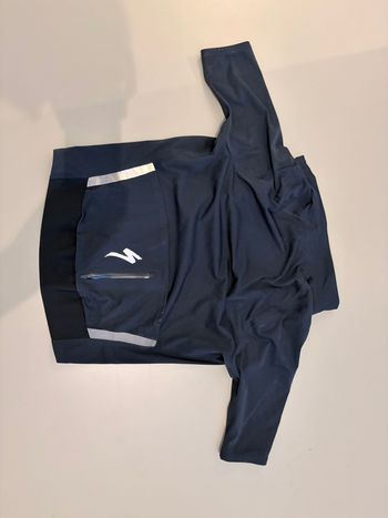 Used Specialized Jacket 2025 bike — image 2 of 4