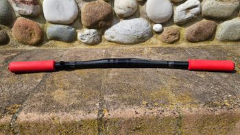 Used Bontrager Manubrio RXL 690MM + ESI Grip Chunky bike — image 2 of 5
