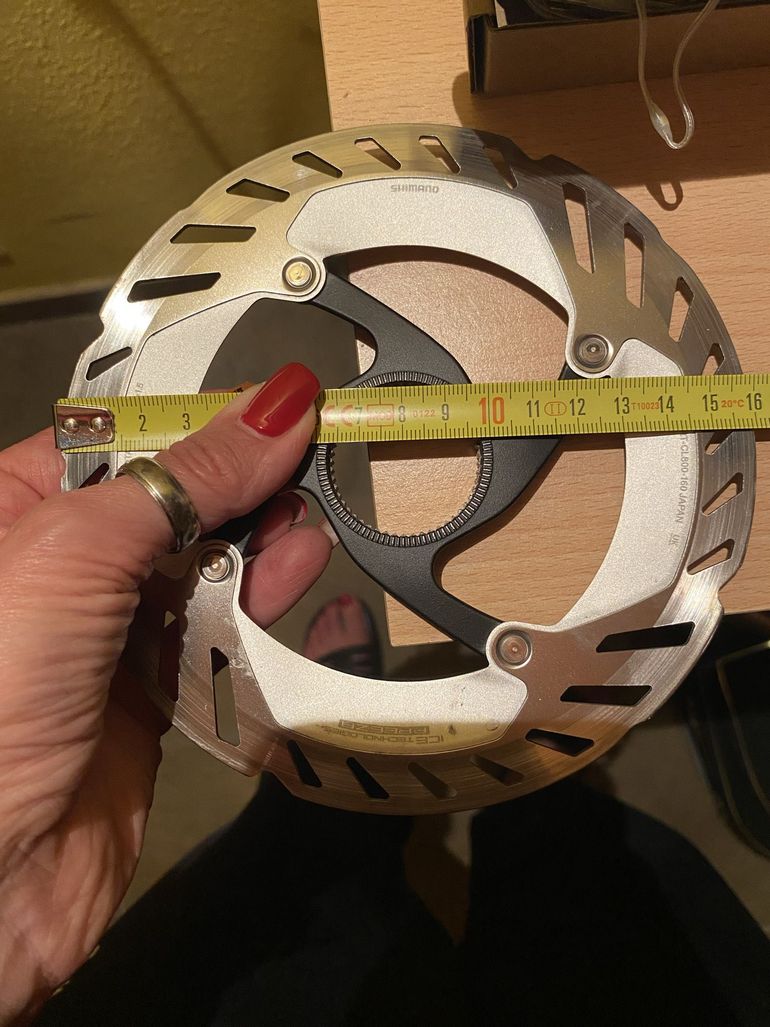 Used Shimano Disc Freno bike — image 2 of 2