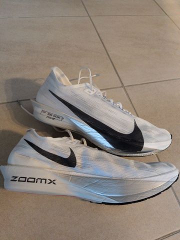 Tweedehands Nike Steakfly 2 2025 bike — afbeelding 2 van 5