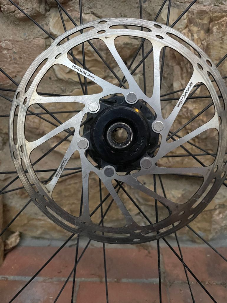 Used Alexrims DP30 2024 bike — image 4 of 8