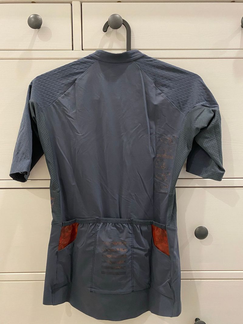 Gebrauchtes Rapha Gravel Jersey bike — Bild 2 von 2