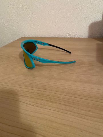 Used Oakley RLSV bike — image 3 of 6