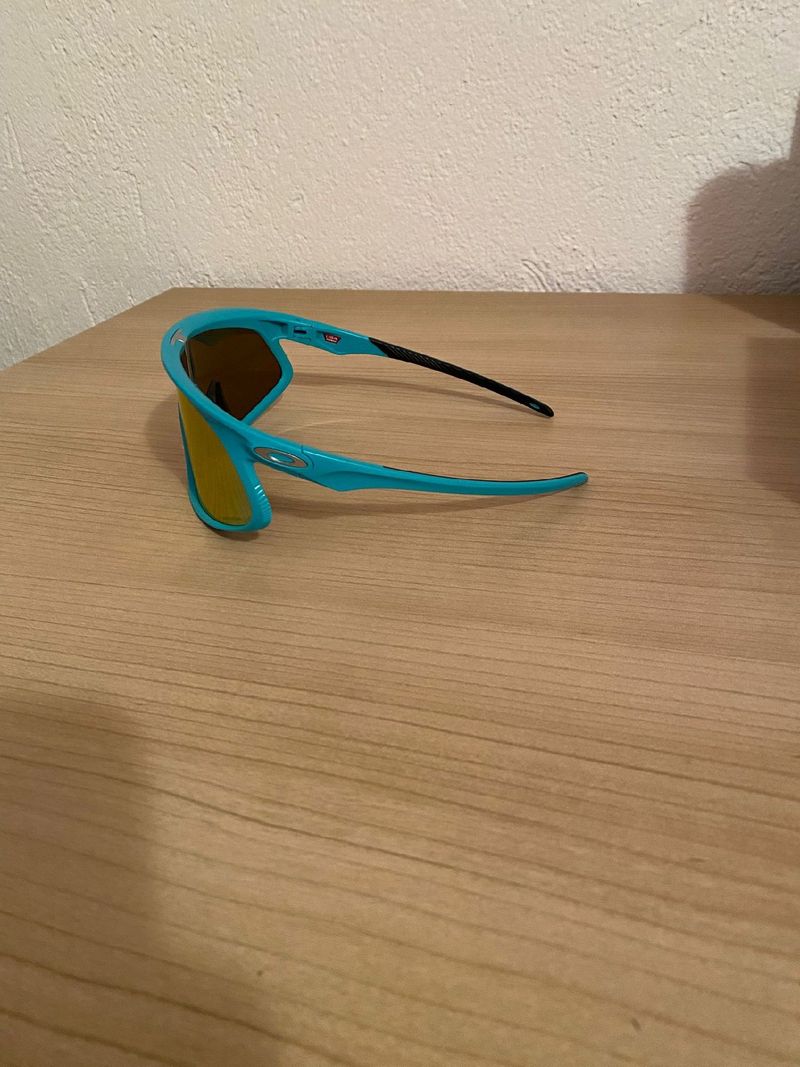 Used Oakley RLSV bike — image 3 of 6