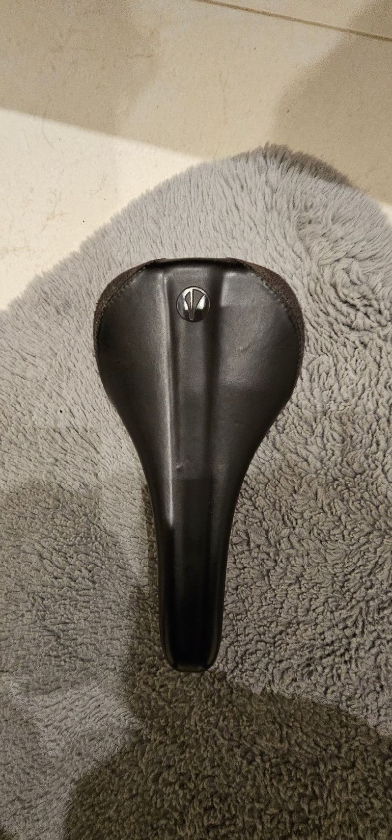 Used Sdg saddle 2026 bike — image 1 of 4