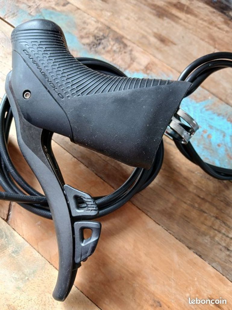 Used Campagnolo Super Record S Wireless Controls bike — image 5 of 7