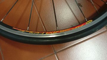 Brugt Mavic Aksium Race 700c Wheelset bike — billede 6 af 6