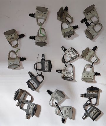 Używany Shimano PD-6402 & PD-1058 Pedals Drivetrain & Pedals