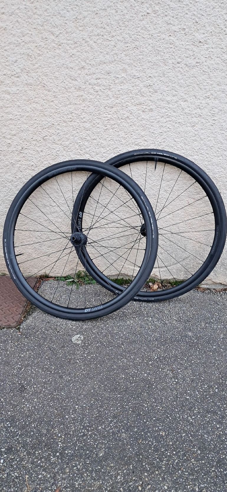 Used Dt Swiss LN Performance Disc Road Wheelset 700c 2025 bike — image 1 of 2