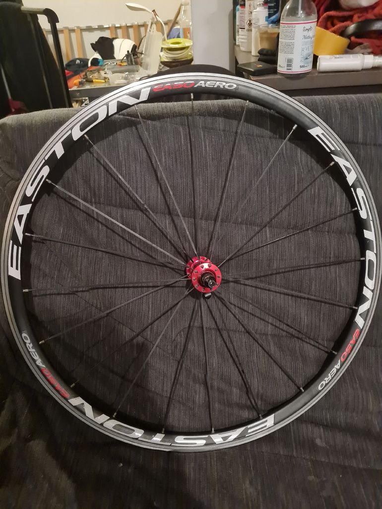 Used Easton Roue bike — image 2 of 7