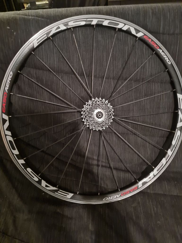 Used Easton Roue bike — image 7 of 7