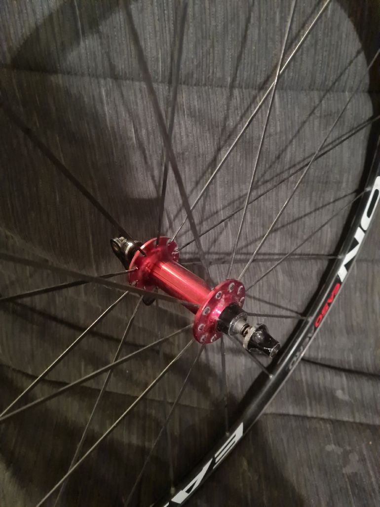Used Easton Roue bike — image 3 of 7