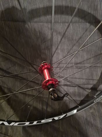 Used Easton Roue bike — image 4 of 7