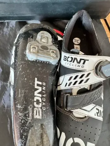 Used riot + BOA bike — image 4 of 4